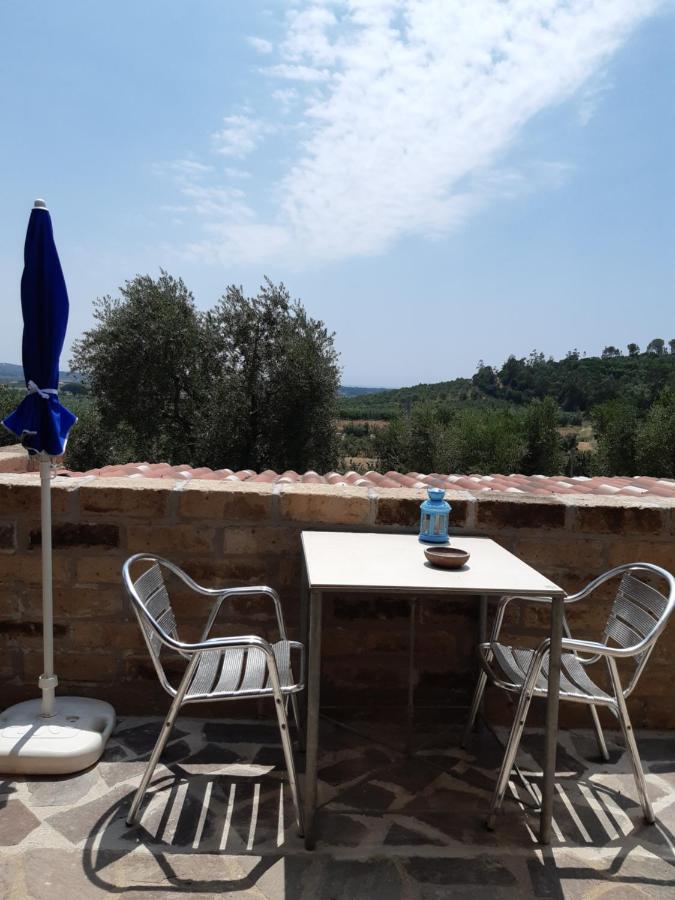 Agriturismo Val Di Nappo カスティリオーネ・デッラ・ペスカーイア エクステリア 写真